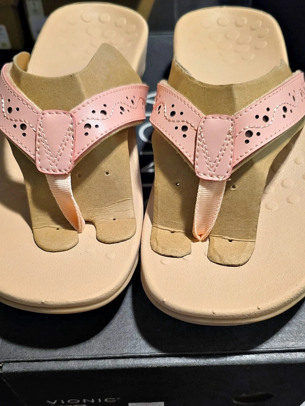 Vionic Aliza Ros3 Leather Thong Sandals in Pink & Tan US 10 M NWT